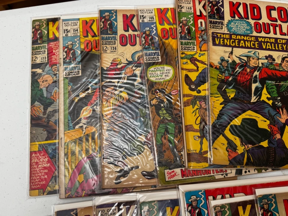 13 low grade Silver Age Kid Colt Comic Books 124, 127, 129, 132, 133, + 7 more - Image 2 of 4