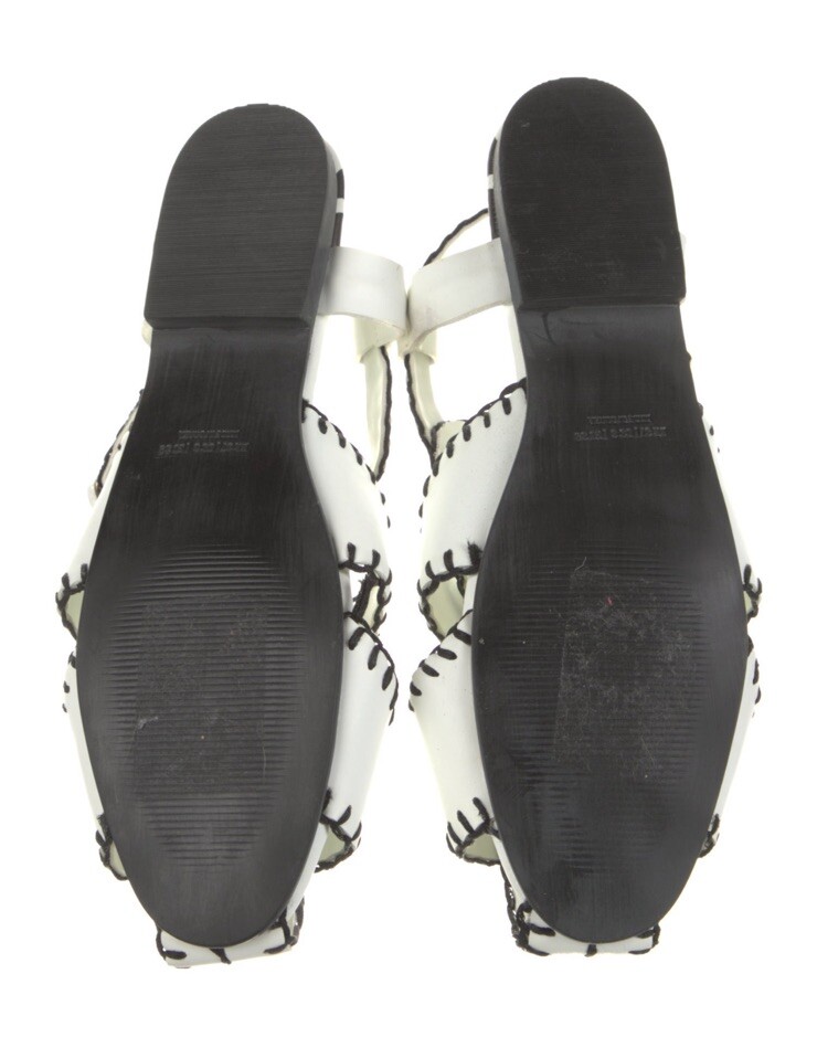 NEW FARM RIO sz 8 Black & White Whipstitch Palm Tree Sandal  Farm Rio Palm Tree Sandals in Black and White Whipstitch Size 7.5 New In Box main image 0