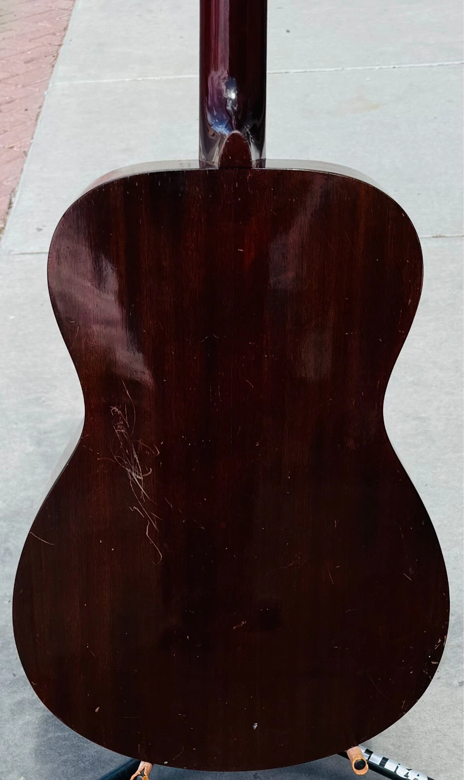Picture 4 of 19
