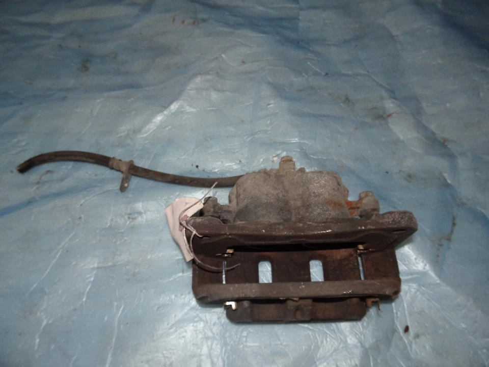 Pinza de freno derecha del pasajero delantero derecho Subaru Impreza 2008-2012 fábrica fabricante original  Foto 3 de 3