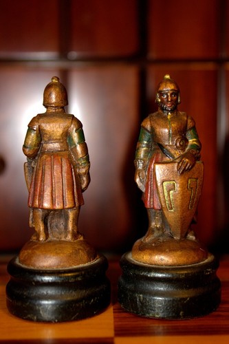 1970s ANRI WOOD CARVED HAND PAINTED KING ARTHUR CHESSMEN ITALIAN CHESS SET BOARD - Picture 24 of 24