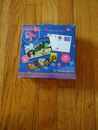 Littlest Pet Shop LPS Swim & Sun Postcard Pets Whale #1852 Blythe New - Picture 2 of 2