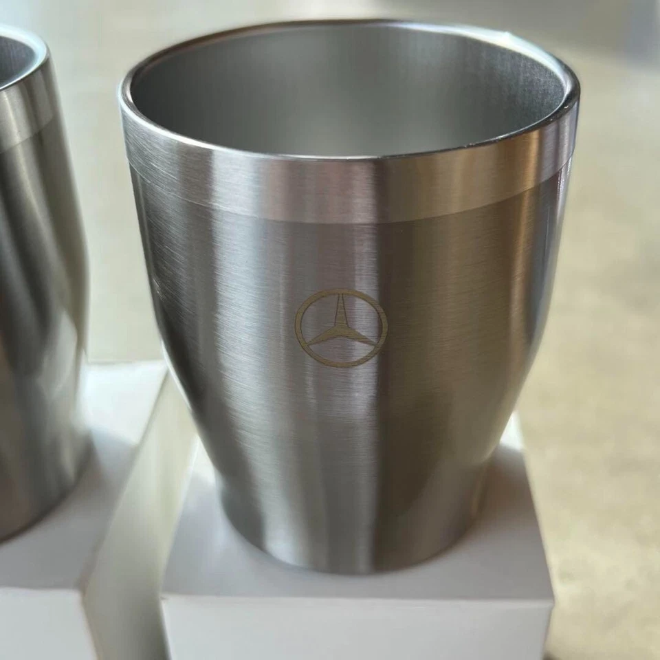 [Inutilizzato] Bicchiere Mercedes Benz in acciaio inox argento - Immagine 4 di 4
