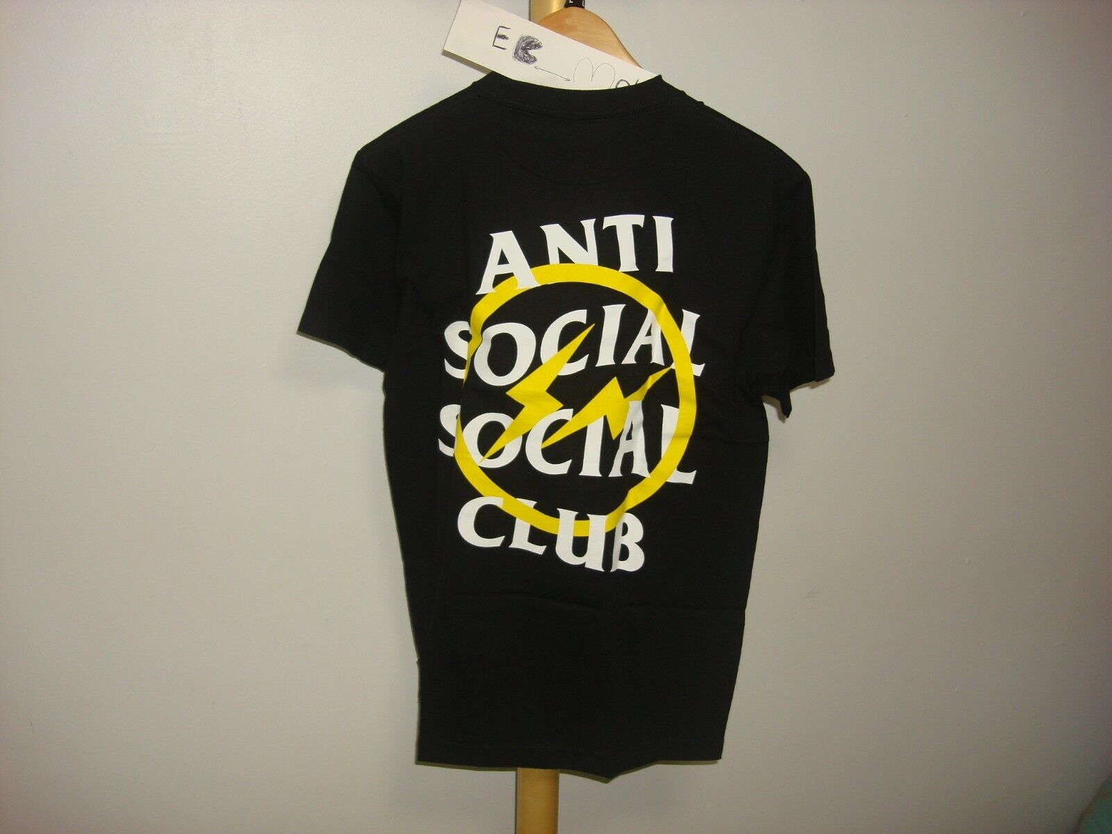 ANTI SOCIALSOCIAL CLUB x Fragment イエロー T