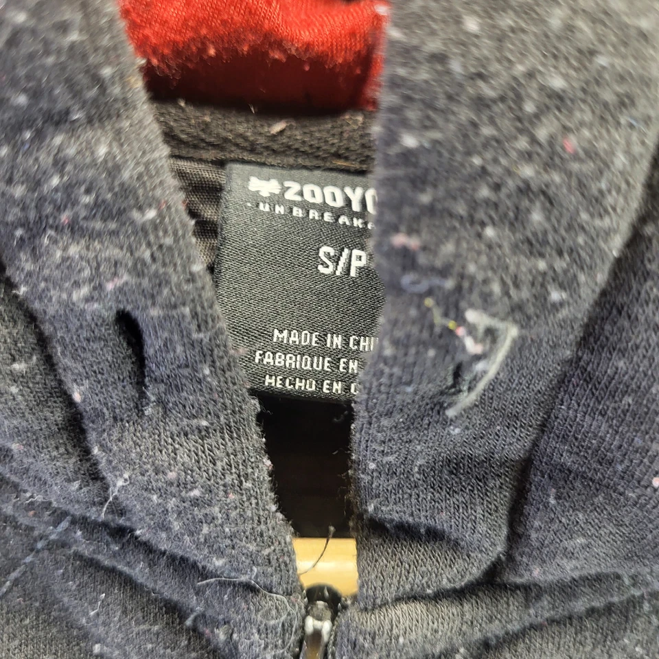 Zoo York Sudadera con Capucha Para Hombres Pequeña Negra Cremallera Completa Logo Suéter Bolsillo Acolchado Chamarra    Foto 4 de 4