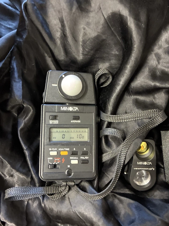 Medidor automático Minolta III-F medidor de luz + visor 10° II + domo + estuches - probado Foto 3 de 4