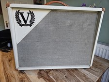 Victory Duchess V40 Deluxe Combo Guitar Amplifier, Cover, and Footswitch