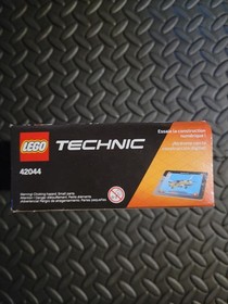 LEGO TECHNIC 42044: Display Team Jet, New and Factory Sealed, Rare and Retired 