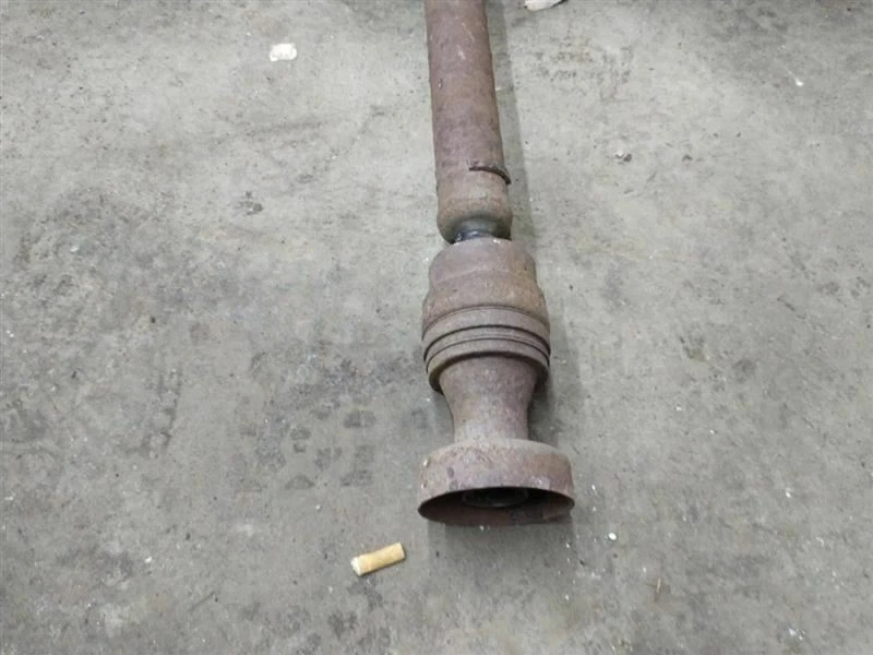 Eje de transmisión delantero Chevy Trailblazer Northface 02-05 Foto 3 de 4