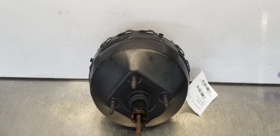 92 CADILLAC BROUGHAM POWER BRAKE BOOSTER - Image 2 of 4