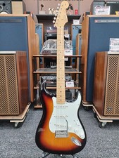 Fender Stratocaster MIJ E-Gitarre - Japanische Handwerkskunst JP