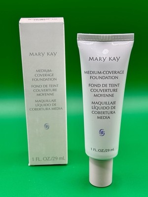 Mary kay Medium coverage foundation BEIGE 302. New With Box Discontinued  