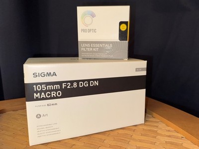 Sigma Art 105mm f/2.8 DG DN Macro Lens - Sony E-Mount (Black). Never out of box.
