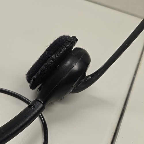 Plantronics C052 Cuffie Wireless con Base di Ricarica C052-XD1 - FUNZIONANTI - Foto 8 di 15