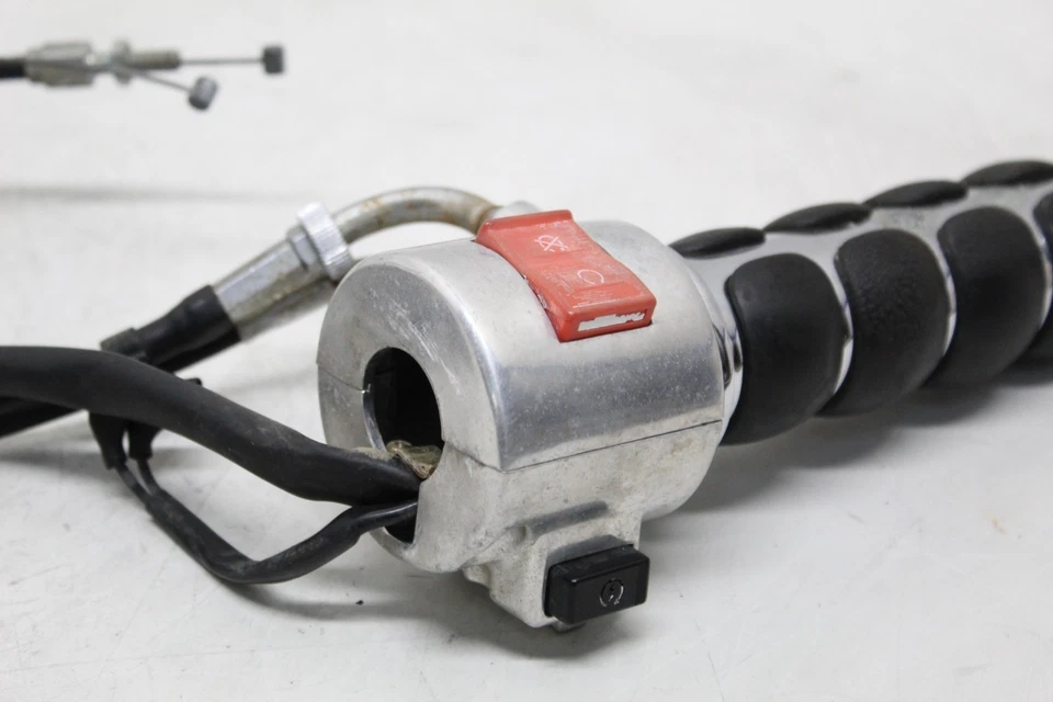 2002 HONDA VTX1800C OEM CLIPE DIREITO NA ALÇA KILL OFF INTERRUPTOR DE PARTIDA Acelerador - Imagem 4 de 4