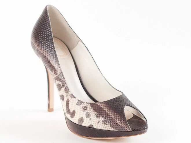 Chaussures neuves en cuir beige Christian Dior Miss Dior taille Eu 40 US 10