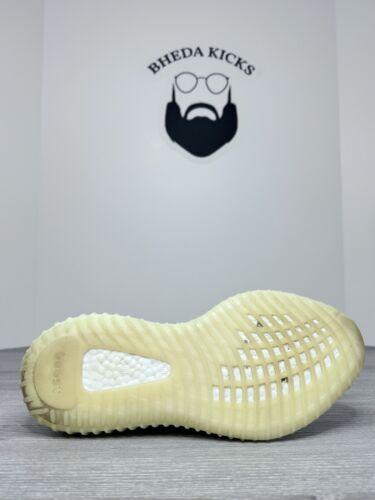 Size 9.5 - Adidas Yeezy Boost 350 V2 Low Cream White Triple White CP9366 - Picture 9 of 14