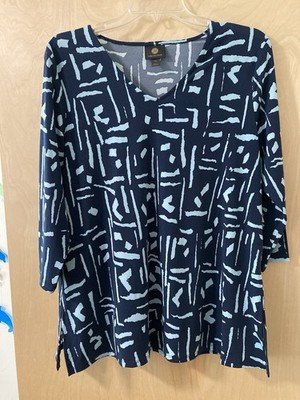 JM Collection NWT Navy & Blue Abstract V-Neck 3/4 Sleeve Top Women's Pet. Medium