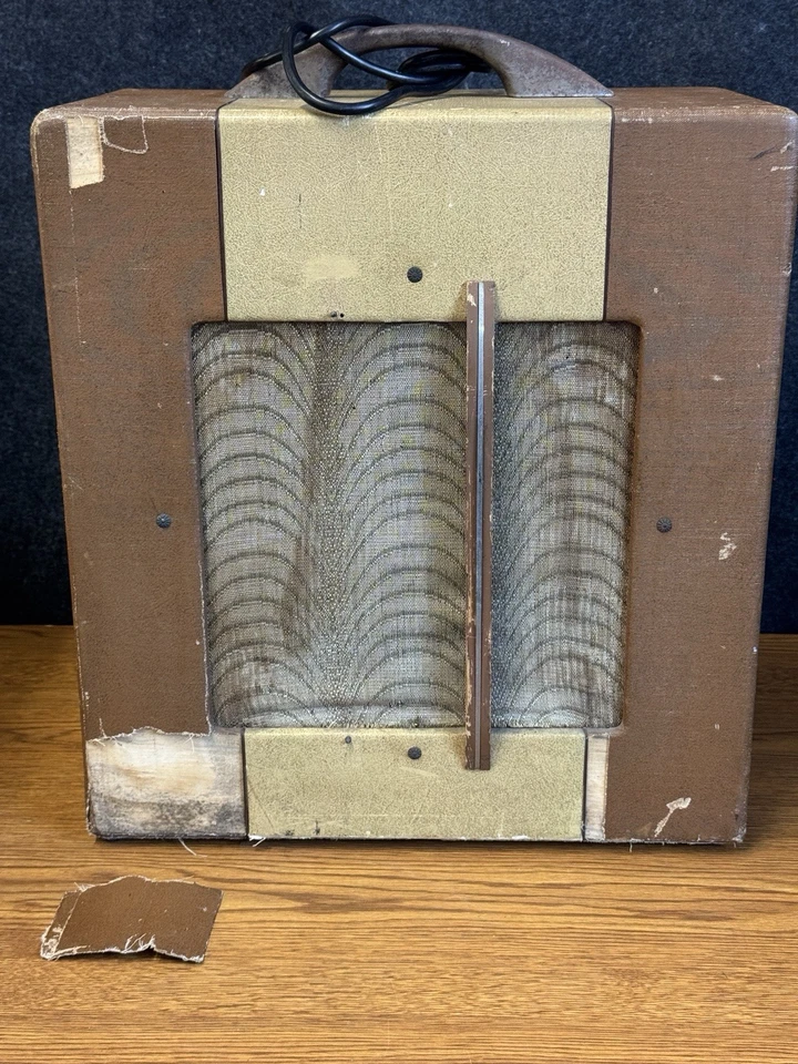 Amplificador de tubo de guitarra Gibson vintage años 40 Foto 2 de 4