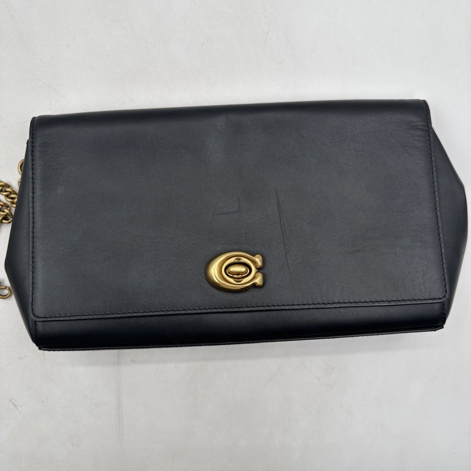 Catena tracolla frizione Coach 43022 Turnlock NERA pelle liscia