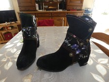 LAURA VITA Bottes Bottines Boots Femme Pointure 38 Noires Brodées Talon 5,5cm
