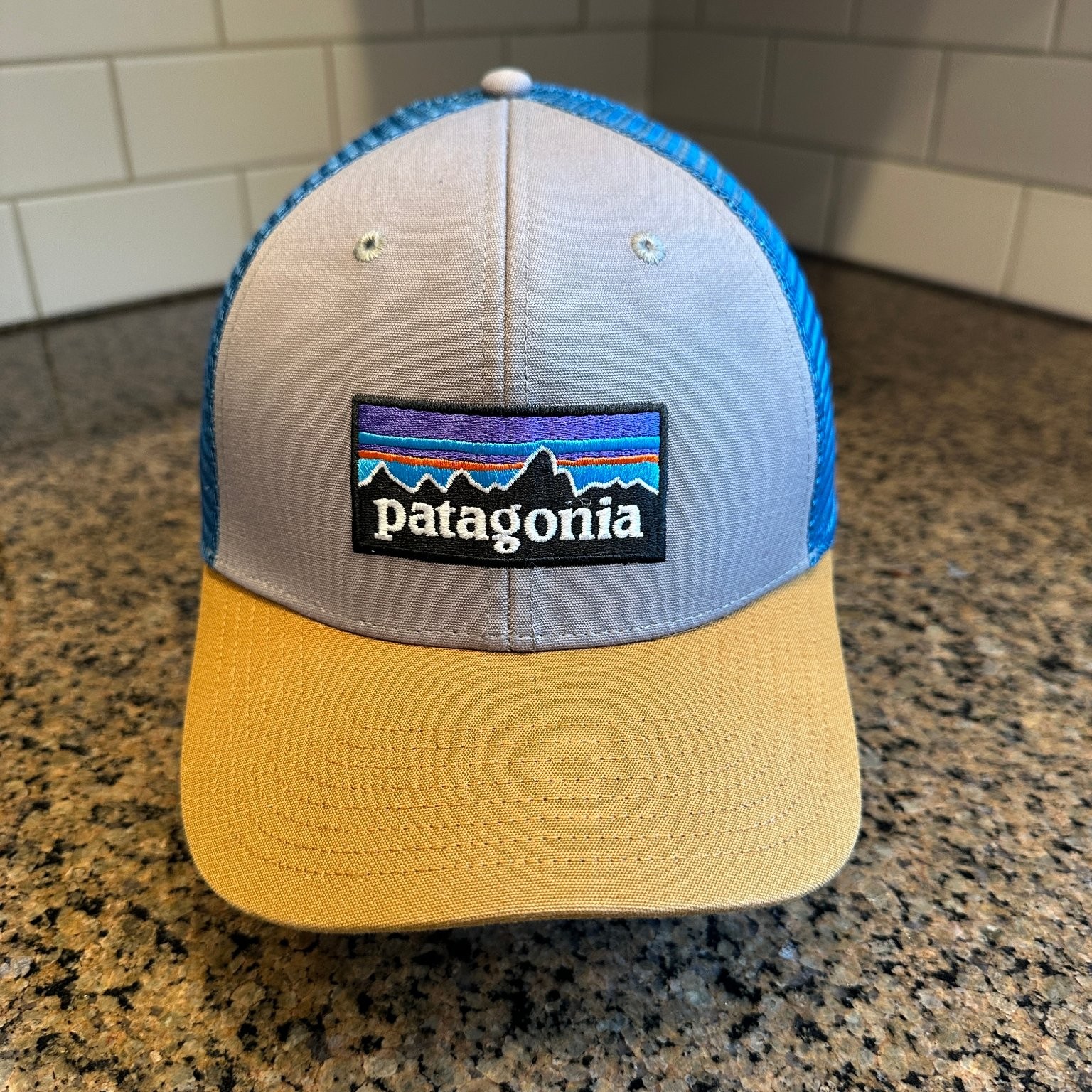 Men's Adjustable Blue Gold Grey Mesh Snapback