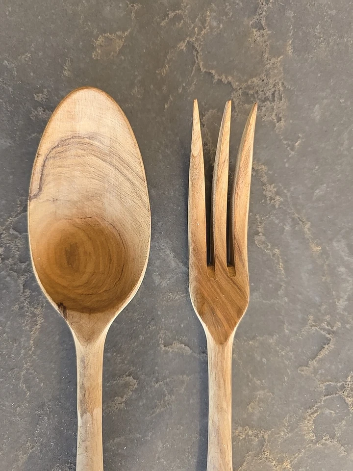 Tenedor y cuchara para servir ensalada de madera y plata esterlina barroca Wallace Grande  Foto 2 de 4