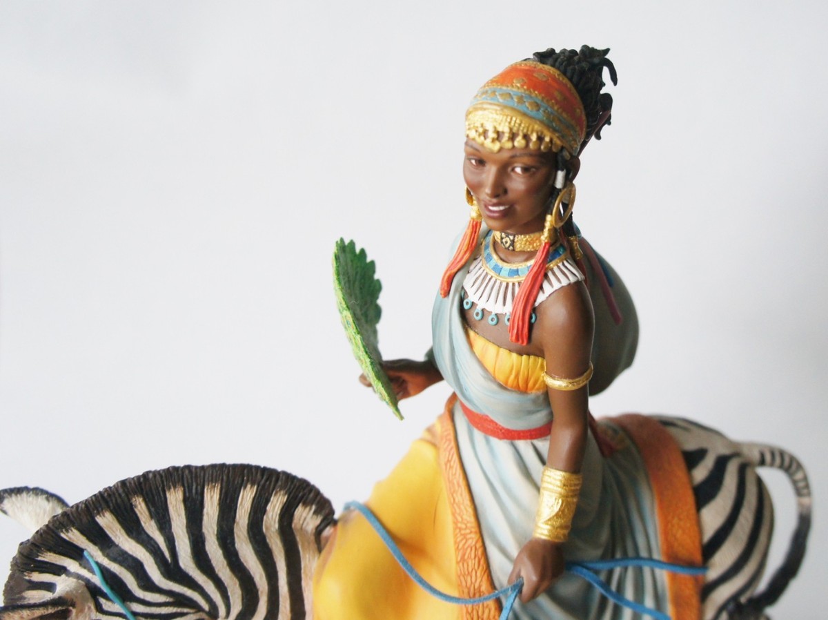 Thomas Blackshear Ebony Visions The African Queen Figurine | eBay