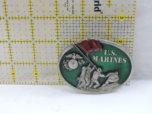 Vintage 1982 US Marines Belt Buckle Cast Relief Bergamont Brass Enamel USA L-132 - Picture 8 of 8