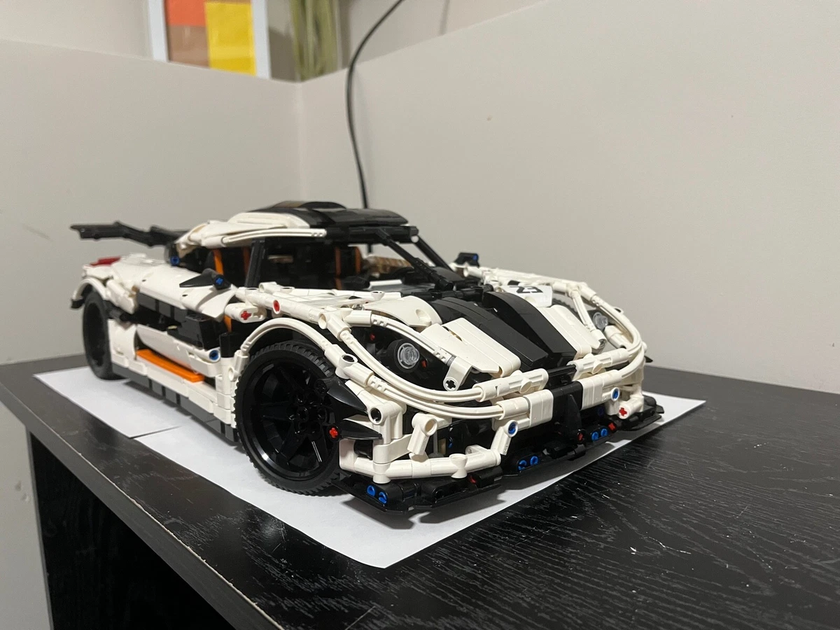 Lego koenigsegg one 1 2025