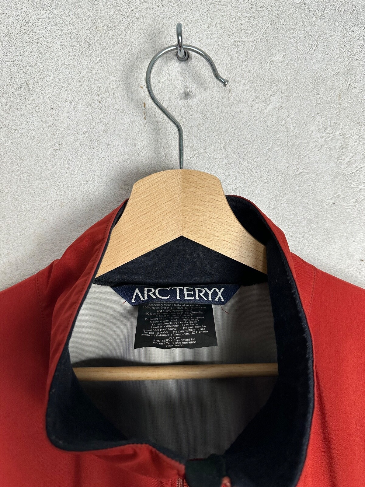 RARE Vintage Arcteryx Gore Tex Alpha Comp Jacket Made in Canada image 6
