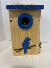 Kingsyard Bluebird Wild Bird House with Predator Guard &Mesh Floor Nesting House
