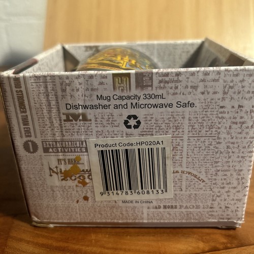 Harry Potter Hogwarts Ceramic Coffee 330ml Mug. (S4.3) - Picture 6 of 6