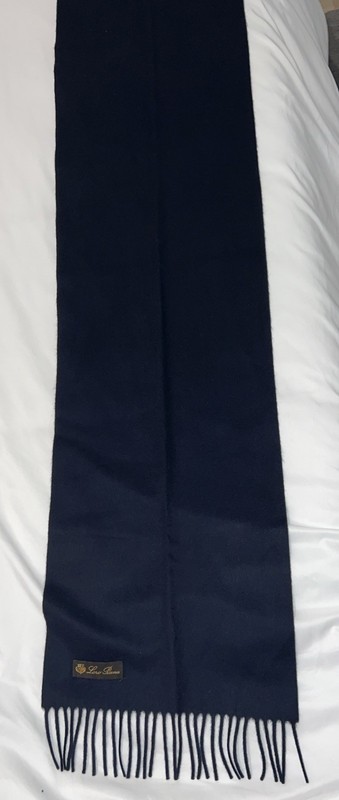 LORO PIANA Fringed Brushed 100% Cashmere Scarf Navy Blue