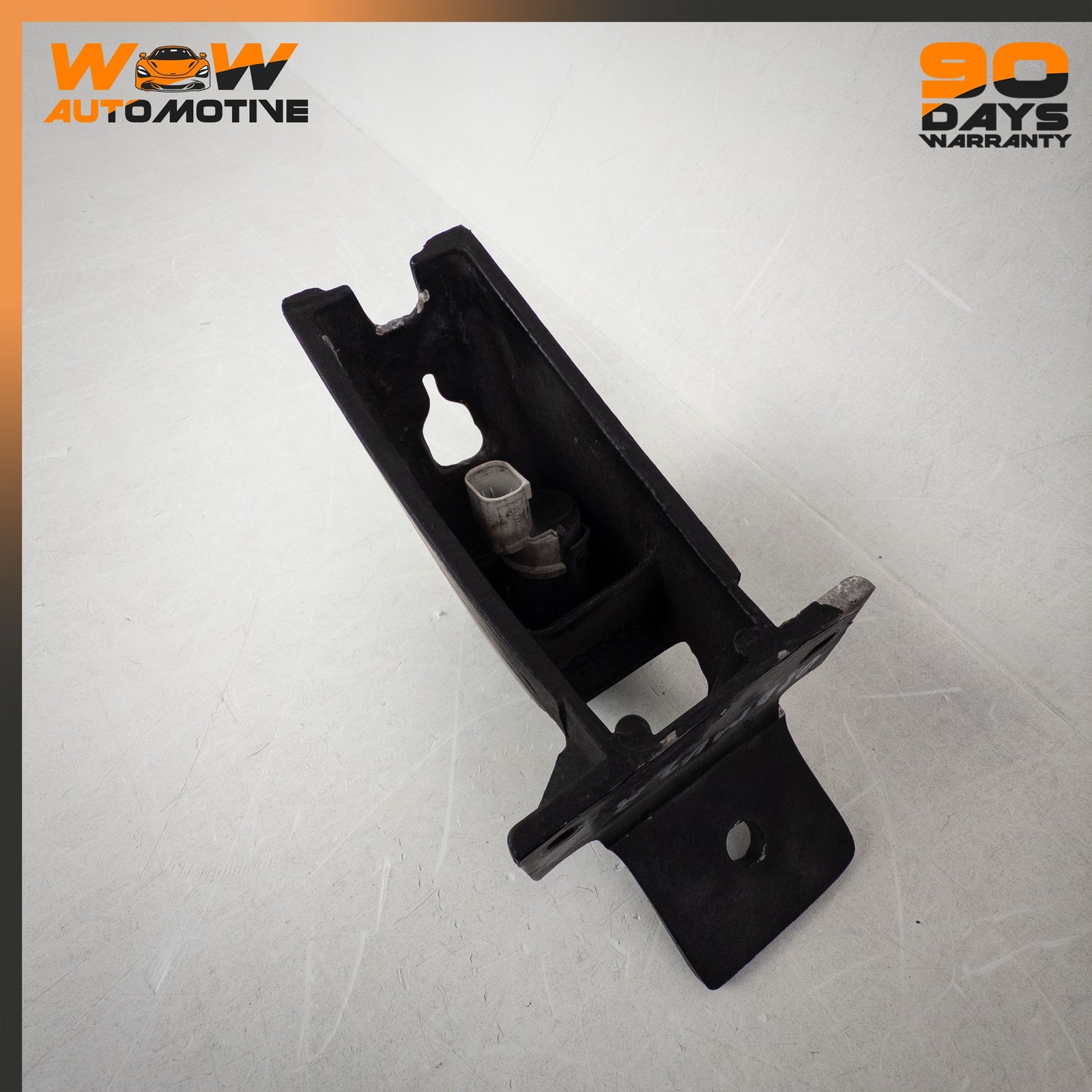 06-16 ASTON MARTIN V8 VANTAGE REAR RIGHT LEFT BUMPER PARKING AID PDC SENSOR OEM