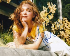 HALEY LU RICHARDSON signed autograph 20x25cm WHITE LOTUS in person autograph COA