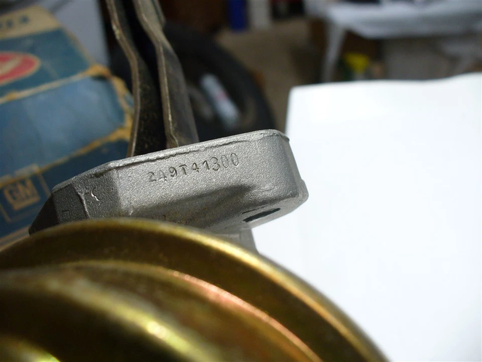 Buick Gran National 1978-81 turbo v6 bomba de combustible nuevo de stock con logotipo de aire acondicionado 41300 Foto 3 de 3