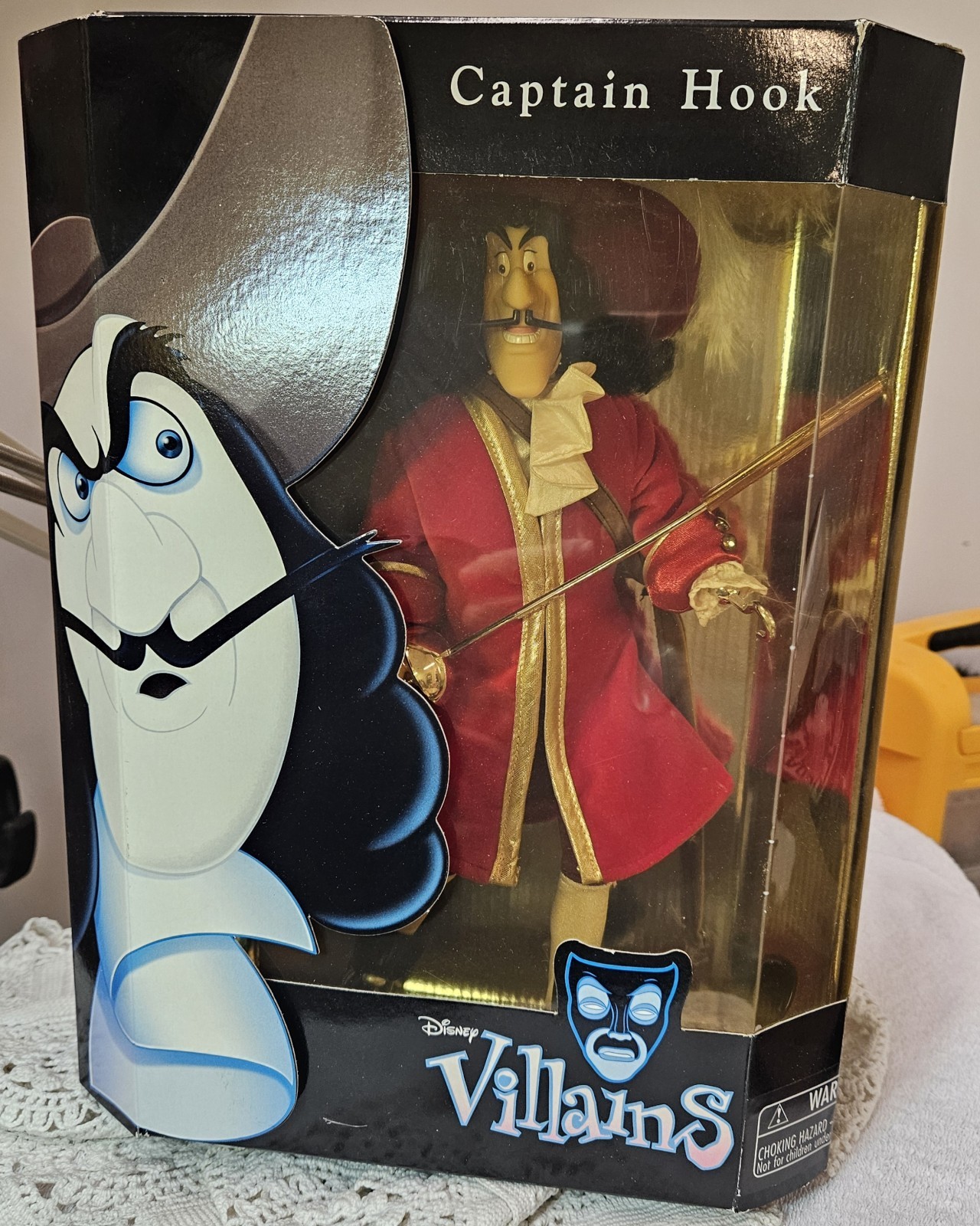 Disney PETER PAN Doll CAPTAIN HOOK Villains Barbie #88015 NIB