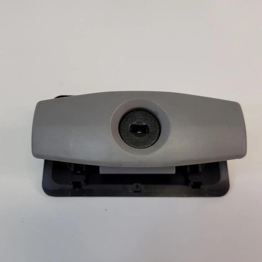 2006-2007 宝马 530xi 手套盒闩锁带锁灰色原始设备制造商无钥匙 — 第 2/4 张图片