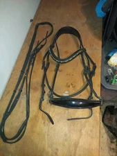 Horse Sz. Black English Bridle With Black And Yellow Stone Browband. Web Reins