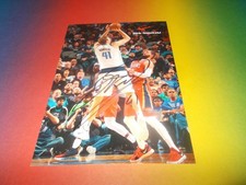 Dirk Nowitzki basketball signed autographed autograph on autograph card