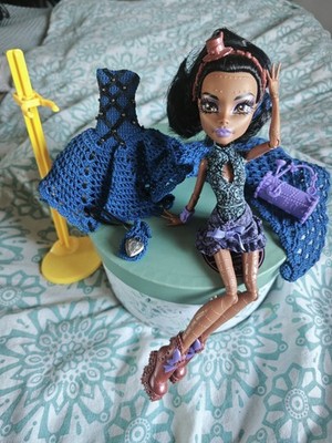 Monster High Robecca Steam Dance Class mit Extra Outfit