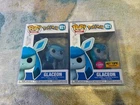 Funko Pop! Vinyl: Pokémon - Glaceon (Flocked) And Regular #921