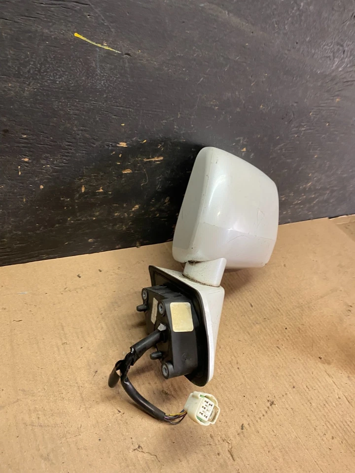 Espejo retrovisor puerta izquierda Mitsubishi Endeavor 2004-2009 conductor T0392 DG Foto 3 de 4
