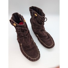 Minnetonka Woodstock Suede Fringe Ankle Boots Brown Moccasin Side Zip Wood Beads