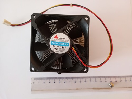 PC-Lüfter 80mm mit Kühler (Cu + Al) rund 3-Pin 12V | Prozessor Kühler mit Lüfter