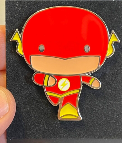Six Flags Magic Mountain Dc Comics The Flash Chibi Pose Pin New - Picture 2 of 3
