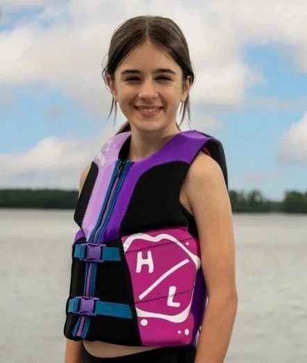 Hyperlite Youth Life Vest, USCG Approved (55-88 lbs) - Image 4 of 4