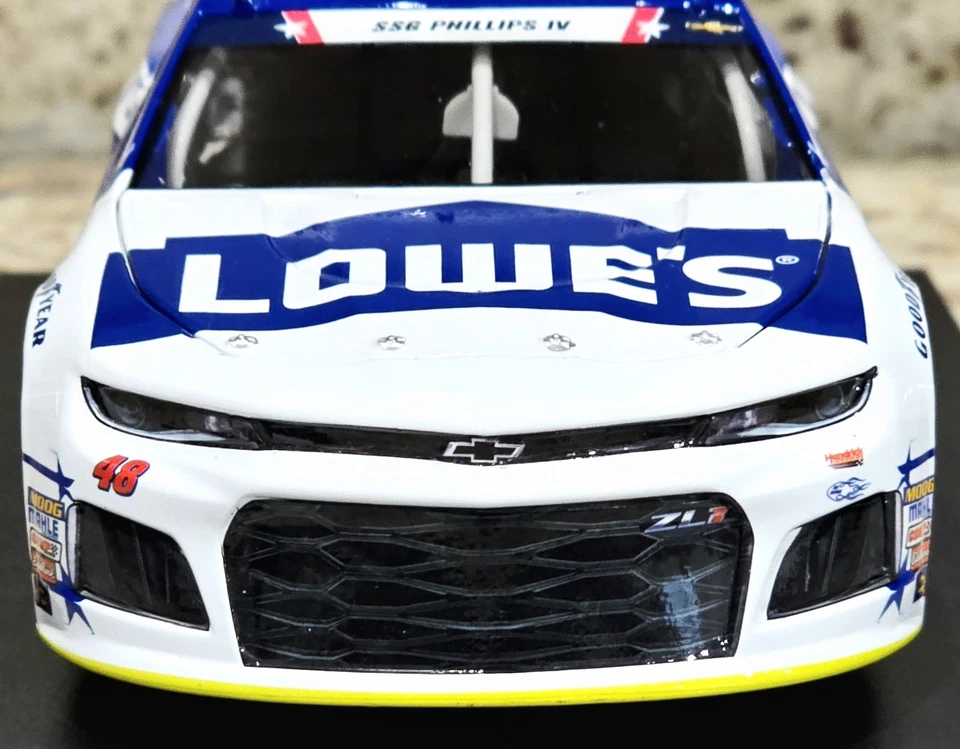 2018 #48 Jimmie Johnson Lowe's Patriotic Camaro Coca-Cola 600 1:24 diecast raro Foto 2 de 4