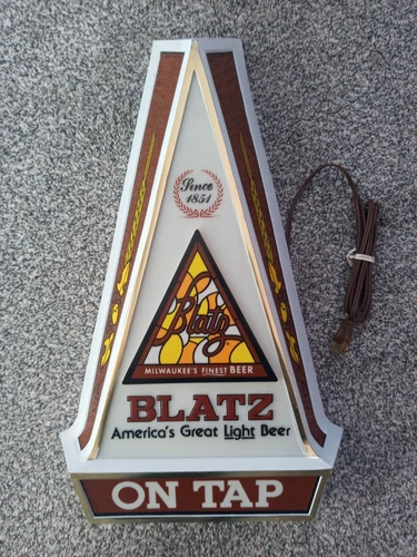 Vintage Blatz Beer ON TAP Light Up Sign